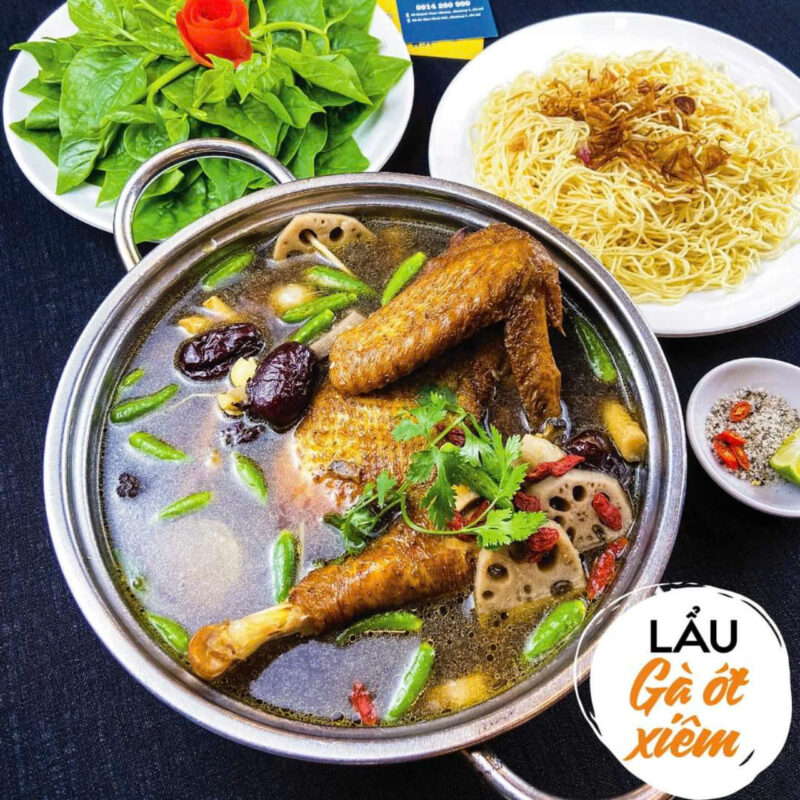 Cách nấu lẩu gà ớt hiểm cực ngon nóng hổi cay nồng cho ngày mưa lạnh 3 cach-nau-lau-ga-ot-hiem