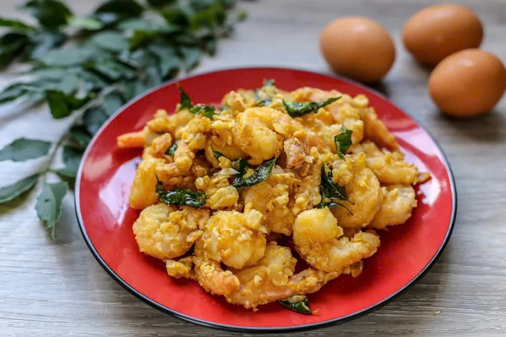 Tôm Sốt Phô Mai Trứng Muối Dễ Chế Biến Tại Nhà 1 cach-lam-tom-sot-pho-mai-trung-muoi
