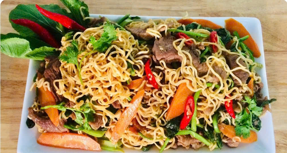 Cách làm mì xào bò trong 15 phút cho bữa sáng thêm chất lượng 1 cach-lam-mi-xao-bo
